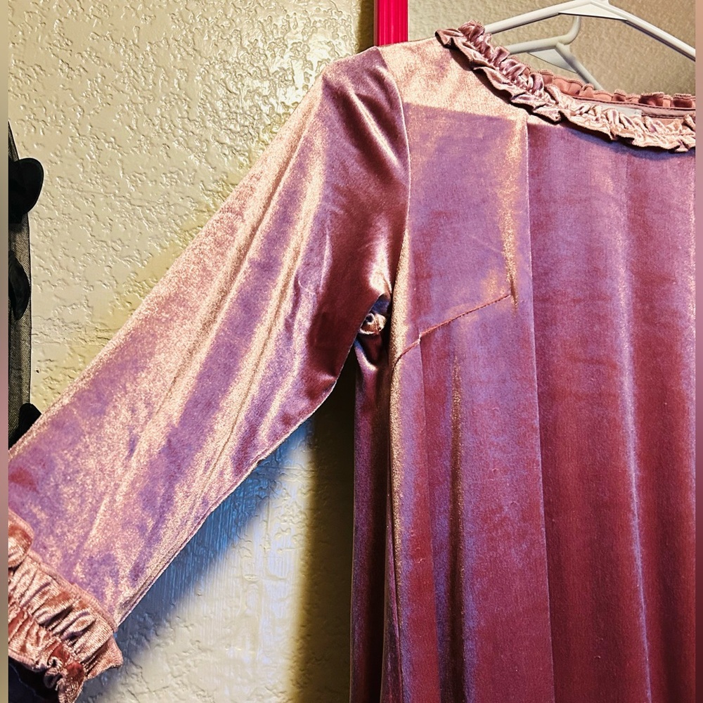 NWOT Dainty Jewells Pink Velvet Dress - Picture 3 of 5